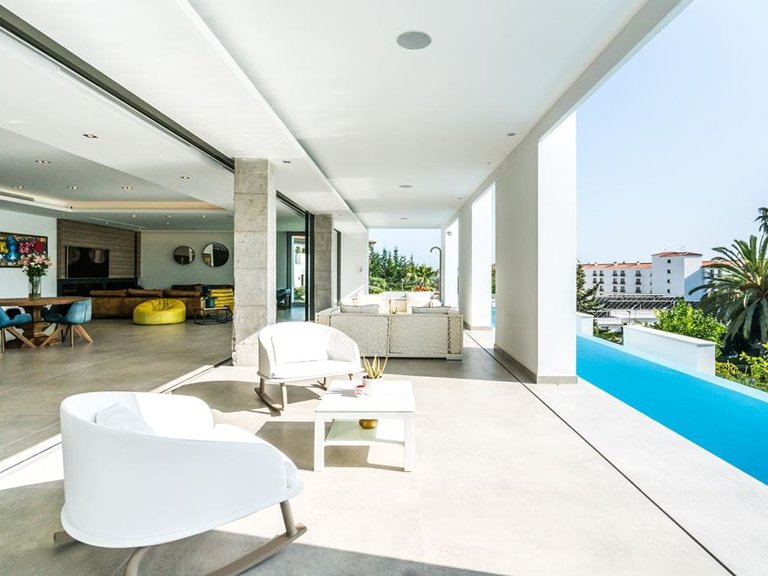 Villa for Sale in Marbella, Malaga 5