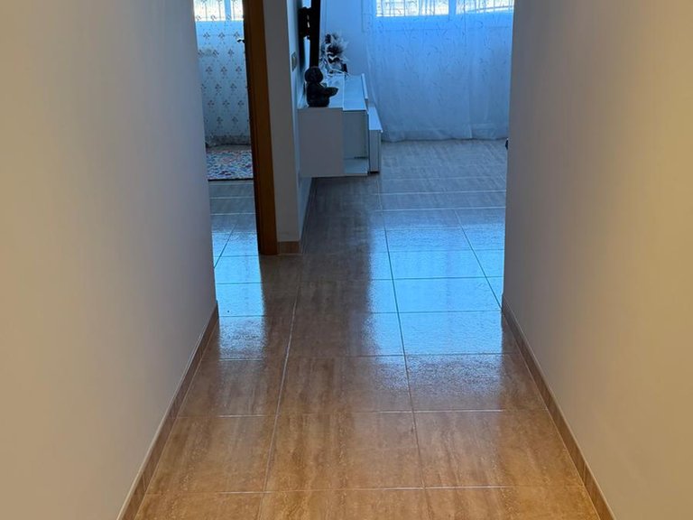 Piso Impecable en Camarles: Confort y Modernidad Listos para Estrenar 3