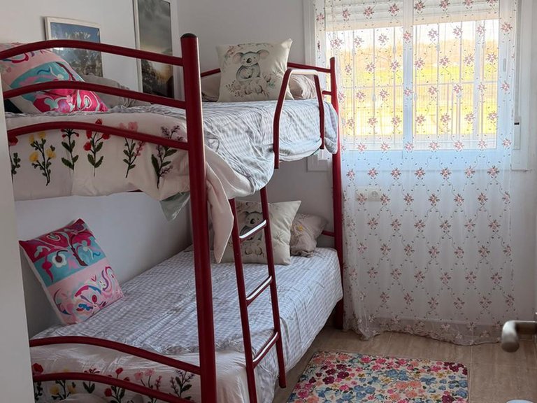 Piso Impecable en Camarles: Confort y Modernidad Listos para Estrenar 4