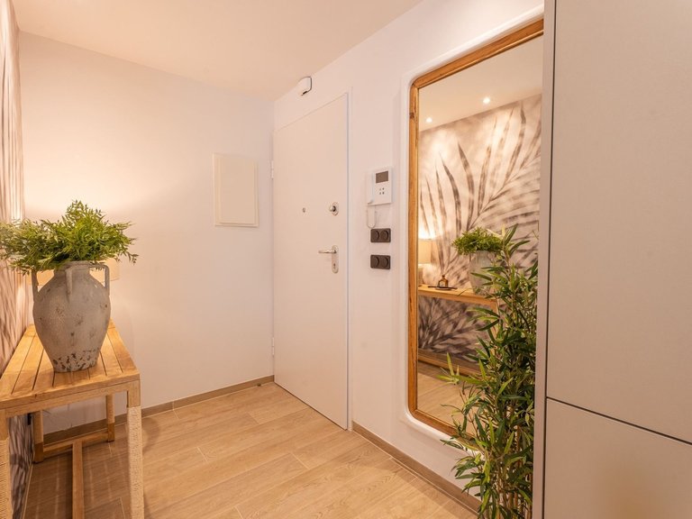 Modernos apartamentos en La Finca Golf con piscina comunitaria 1
