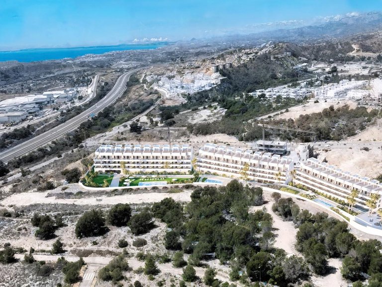 Apartamento de obra nueva en Finestrat con completas zonas comunes 4