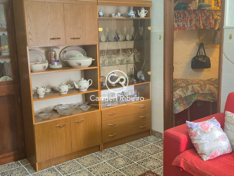 Moradia geminada terrea T2 de gaveto com quintal em São Bento do Cortiço 20