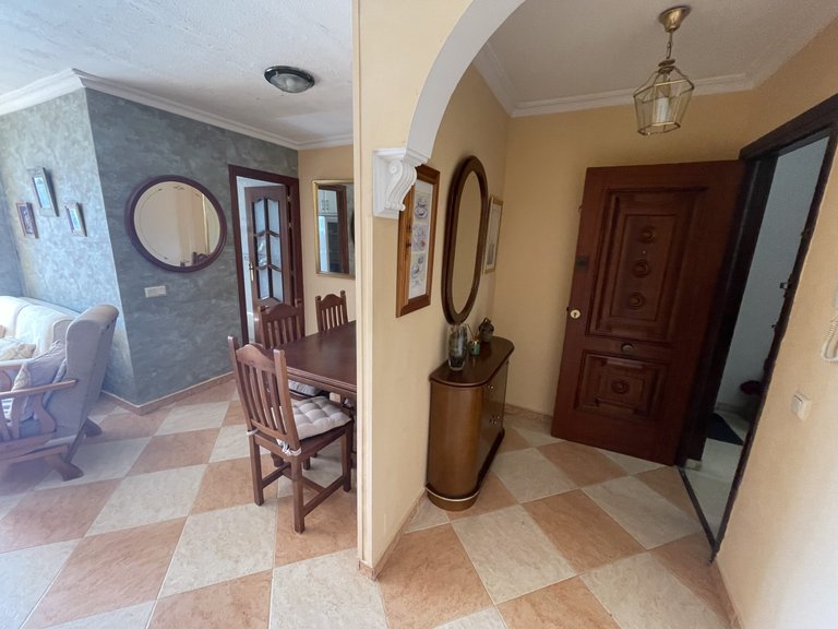 MARBELLA PISO CENTRO. AVD. TRAPICHE. BARRIO DE MIRAFLORES 10