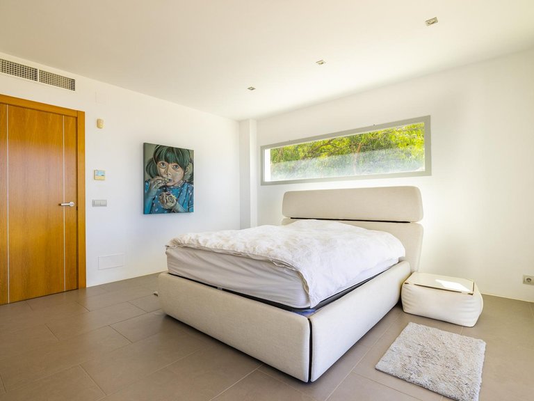 Prestigious Seaview Estate 2