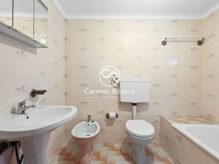 Moradia geminada T2 com quintal em Santo Amaro - Sousel 7