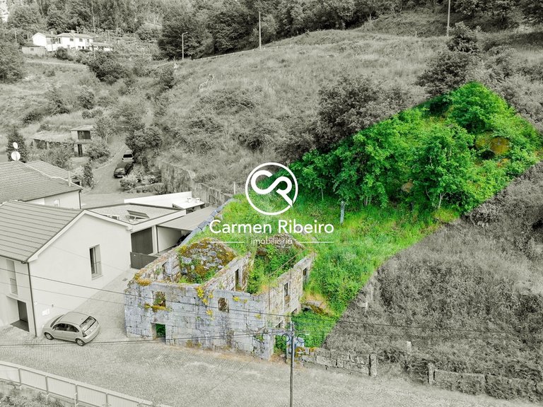 Ruina em pedra para restauro com 330m2 de terreno com projeto em Antime Silvares São Clemente FAFE 13