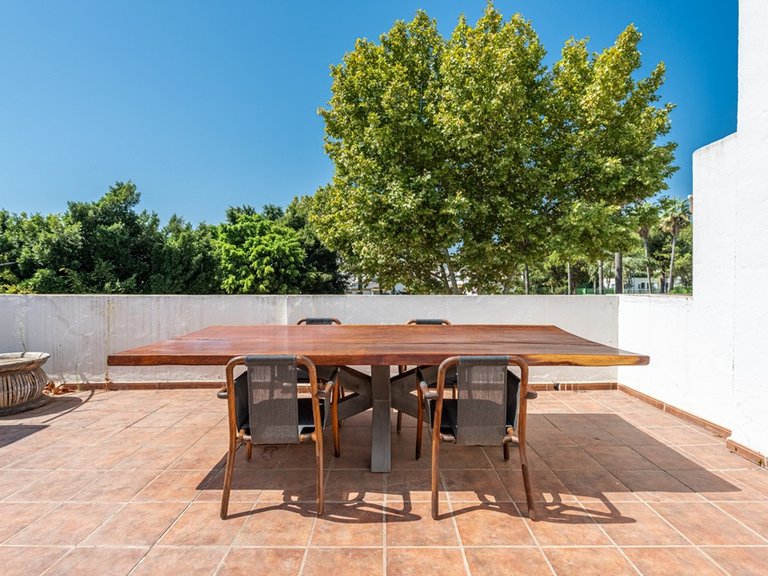 Marbellamar 84 25