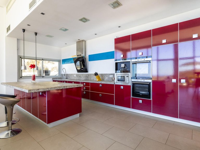 Prestigious Seaview Estate 17