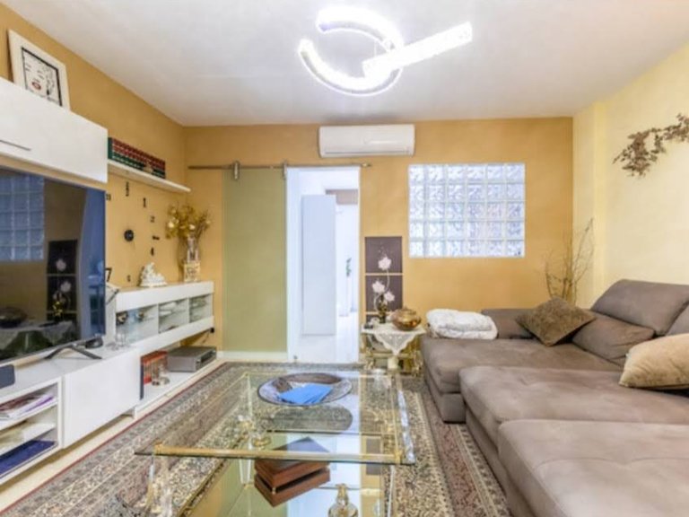Excelente apartamento ubicado en pleno centro de Oliva 3
