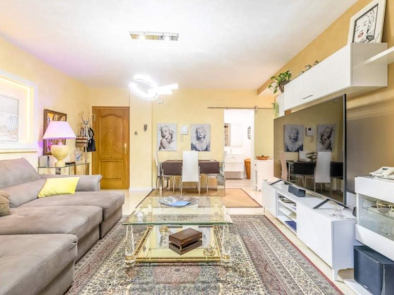 Excelente apartamento ubicado en pleno centro de Oliva 6