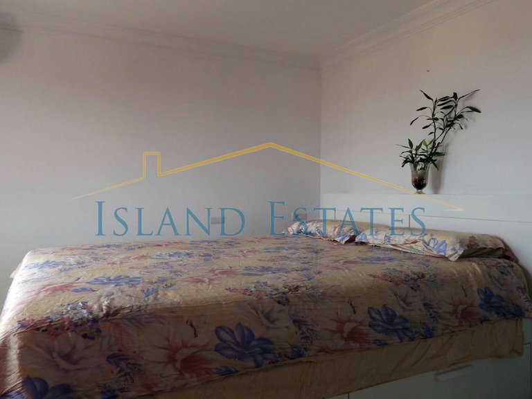 Spacious 4 bedroom (Converted) Townhouse in Tenerife South 13