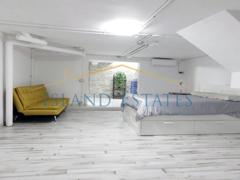Spacious 4 bedroom (Converted) Townhouse in Tenerife South 7