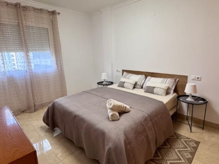 AMPLIO APARTAMENTO REFORMADO EN DÉNIA CERCA DEL TRAM, PUERTO Y PLAYAS 1