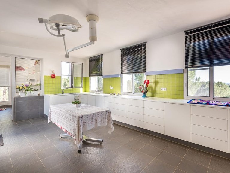 Villa for Sale in Loule, Algarve 7