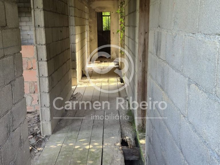Ruina para restauro em Rossas - Vieira do Minho com terreno 8