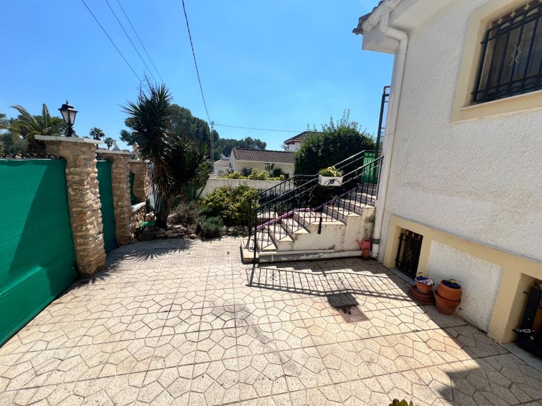 4 bedroom villa 5