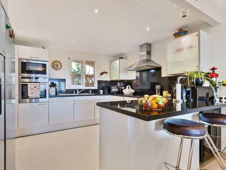 Penthouse for sale in Atalaya Estepona 10