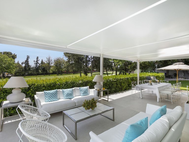 Detached villa for sale in Guadalmina 15