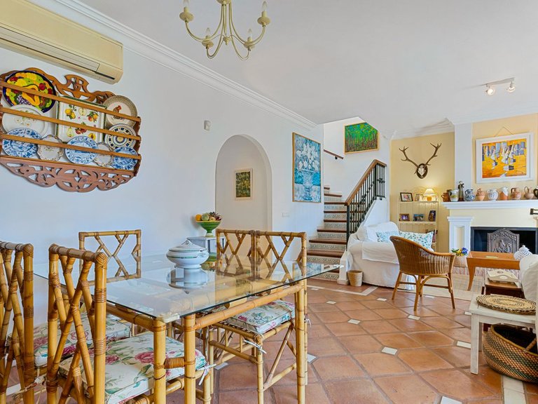 Townhouse for sale in Guadalmina 13