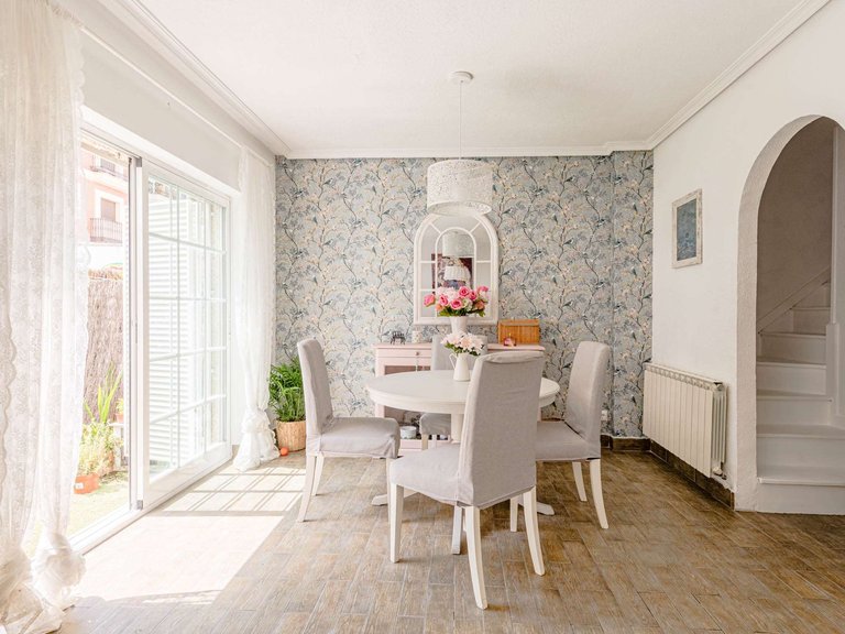 Chalet Adosado for Sale in Pozuelo de Alarcón, Madrid 18
