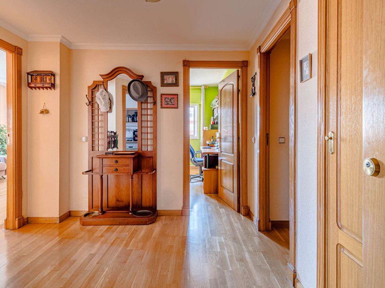 Apartment for sale in Aravaca, Madrid 18