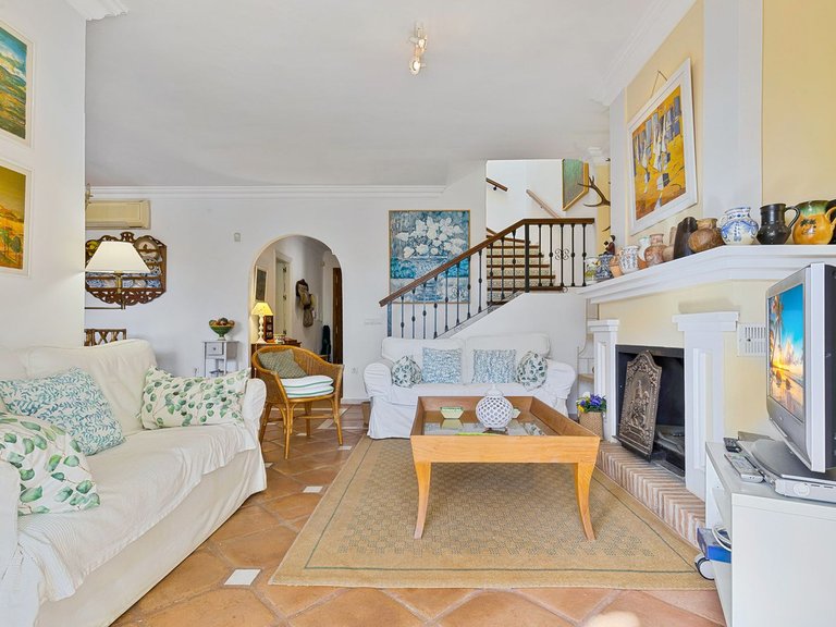 Townhouse for sale in Guadalmina 18