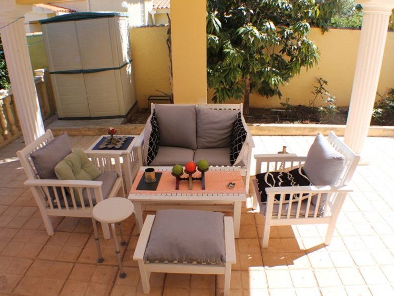 For Sale: Beautiful, detached villa with own pool in Alfaz del Pi 9
