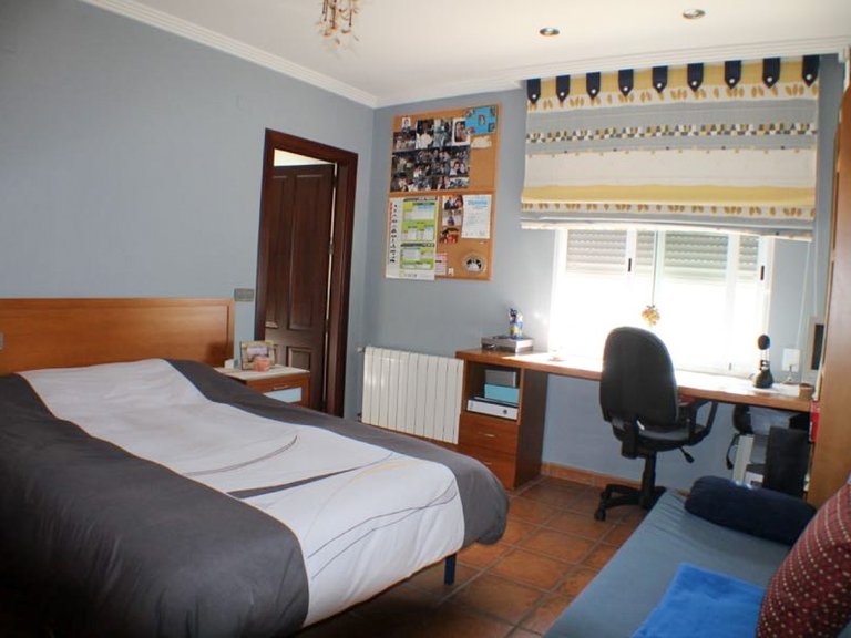 For Sale Spectacular Villa with 2 individual flats in Alfaz del Pi 12