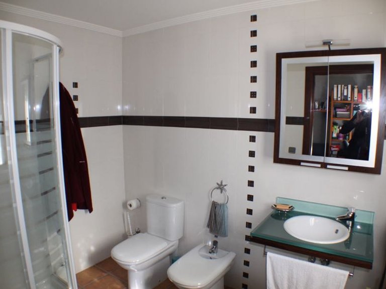 For Sale Spectacular Villa with 2 individual flats in Alfaz del Pi 13