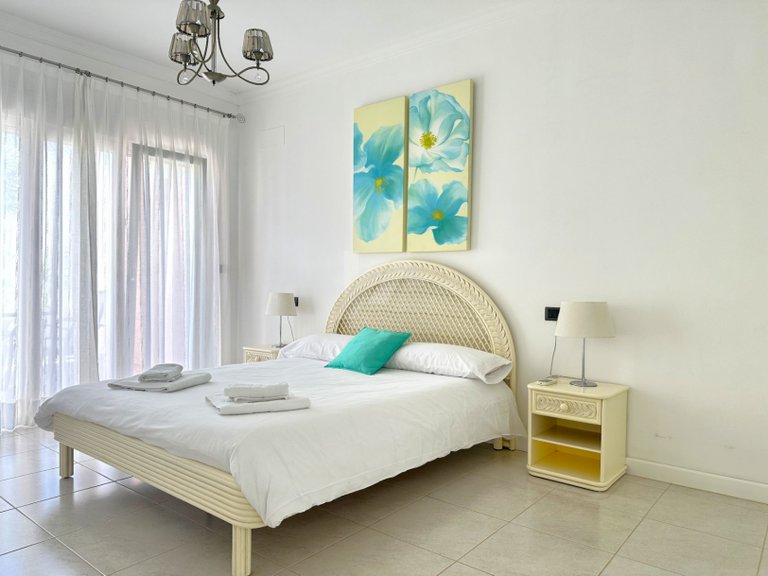 A Luxury 1 Bed Apartment for Sale in La Fustera, Benissa Costa 9