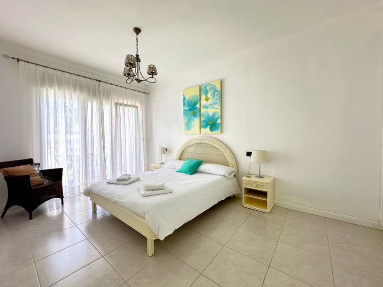 A Luxury 1 Bed Apartment for Sale in La Fustera, Benissa Costa 10