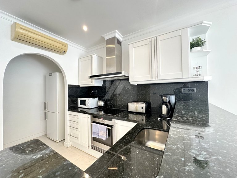 A Luxury 1 Bed Apartment for Sale in La Fustera, Benissa Costa 16