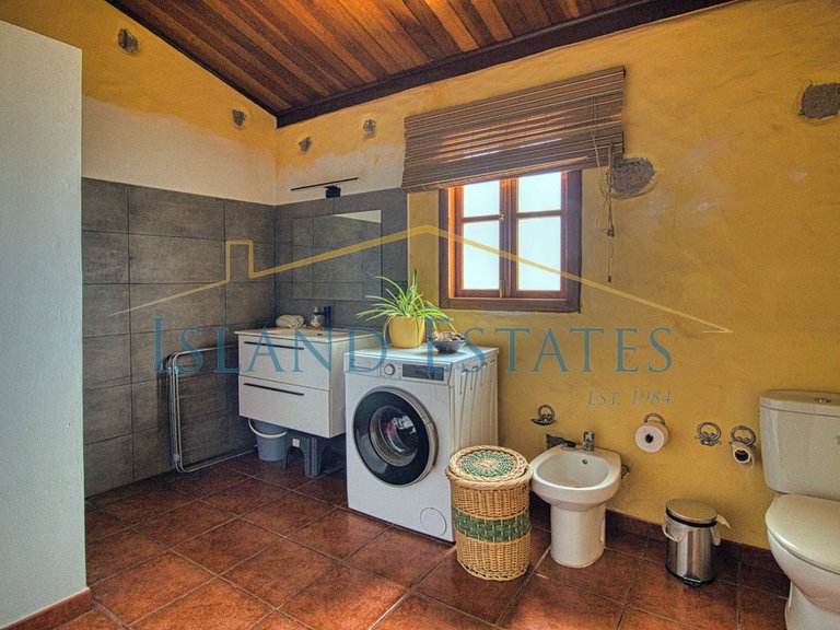 Captivating Country Finca with Breathtaking Coastal Views 11