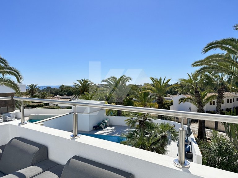 Detached Villa For Sale with Sea Views in the Moravit Area of Moraira 1