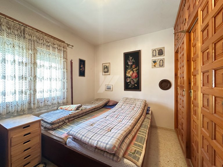 Traditional Villa for Sale in Moraira (Arnella), Costa Blanca. 6