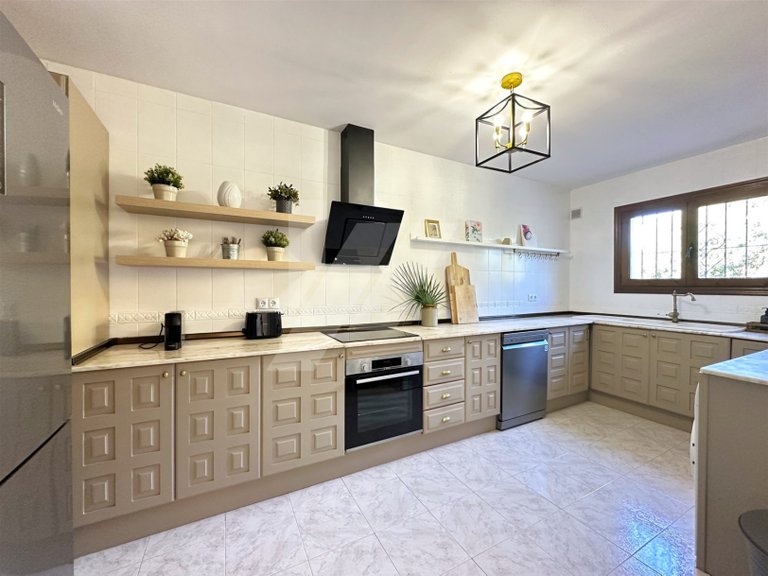 Detached Villa For Sale in Moraira 15