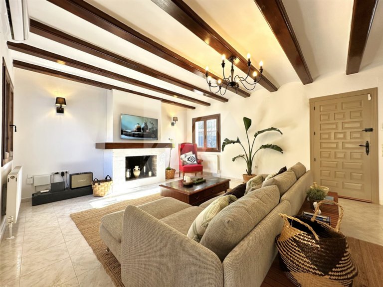 Detached Villa For Sale in Moraira 18