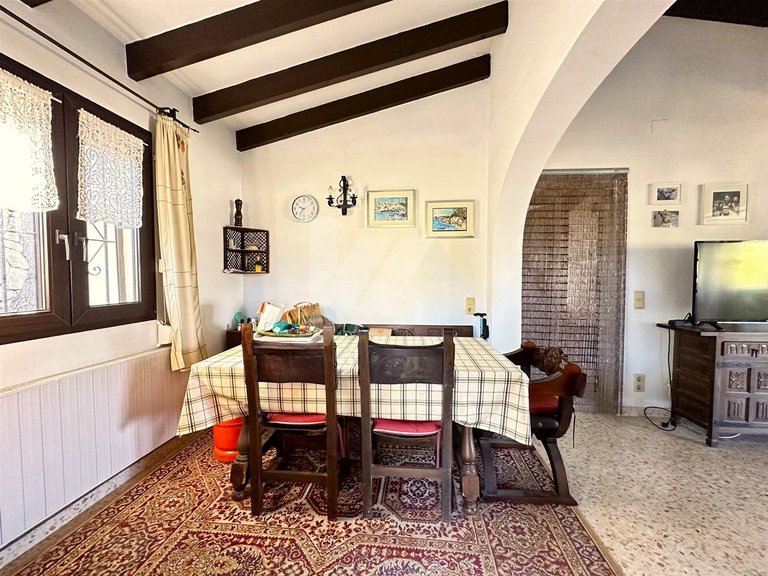 For Sale. Detached Villa To Reform with sea views and views of the Peñón de Ifach 12