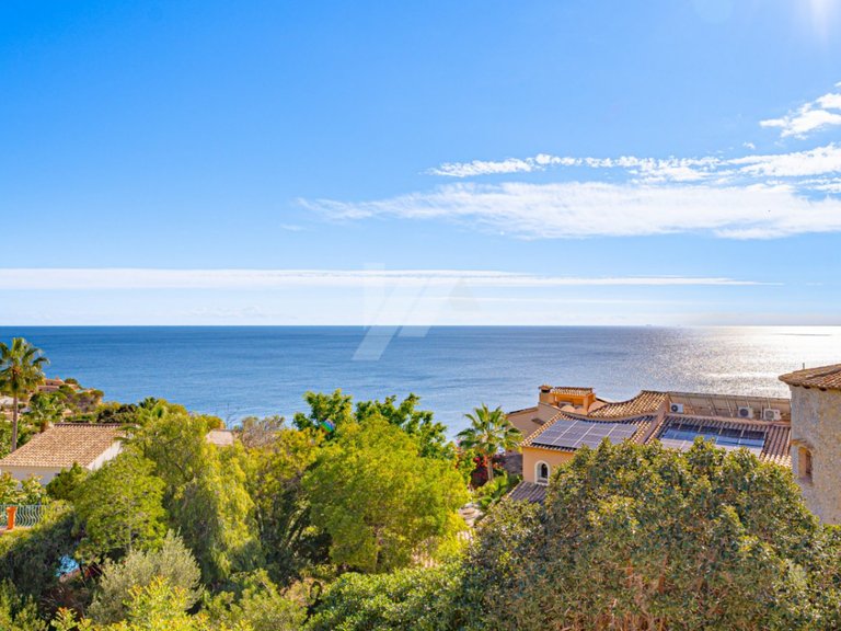 Luxury second line villa for sale in Moraira, with sea views. 1
