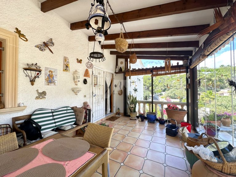 Traditional Villa for Sale in Moraira (Arnella), Costa Blanca. 19