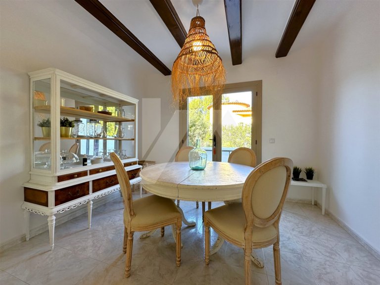 Detached Villa For Sale in Moraira 1