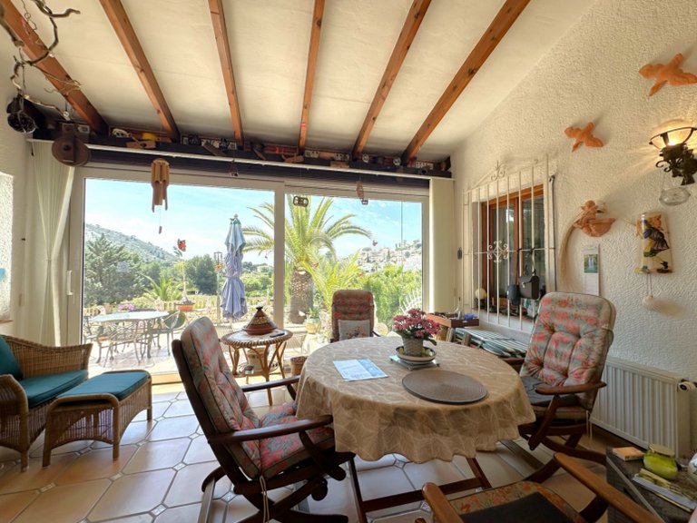 Traditional Villa for Sale in Moraira (Arnella), Costa Blanca. 3