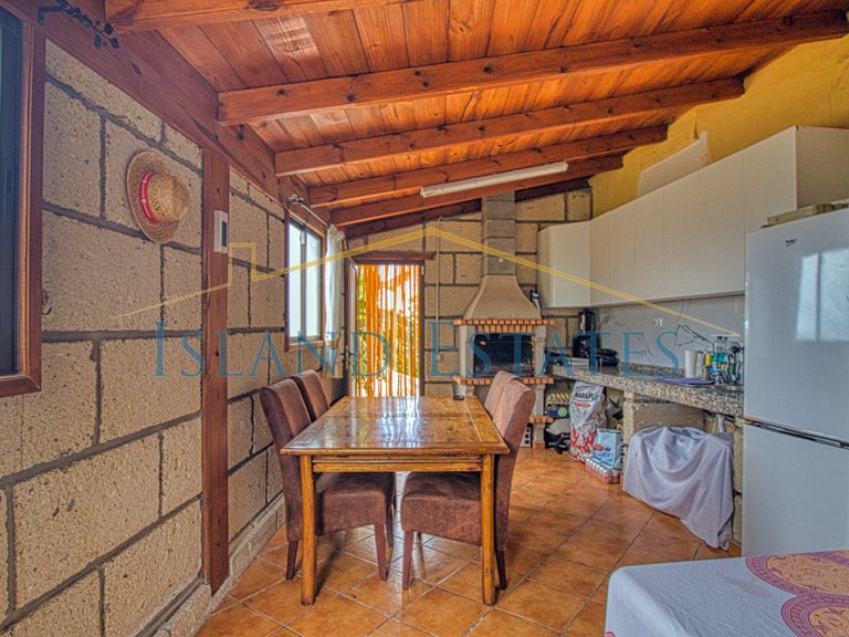 Captivating Country Finca with Breathtaking Coastal Views 15