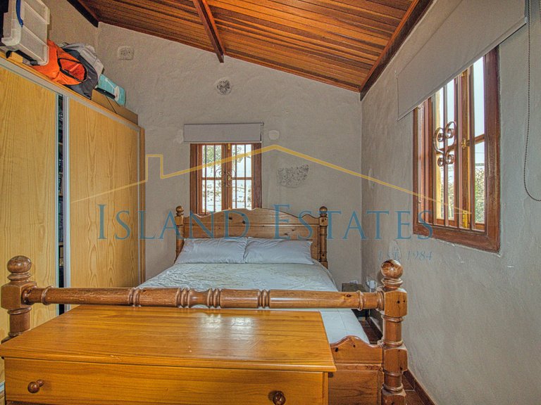 Captivating Country Finca with Breathtaking Coastal Views 17
