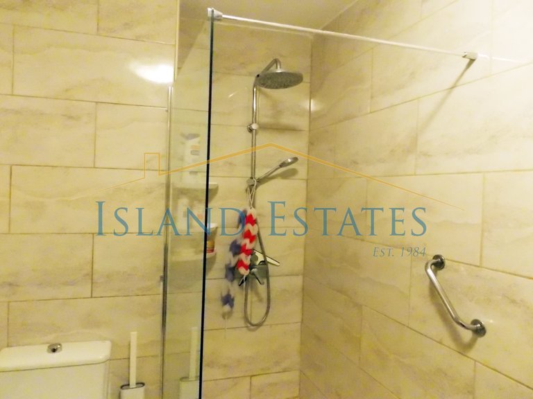 3 Bedroom Apartment in Costa Del Silencio with Panoramic Views 11