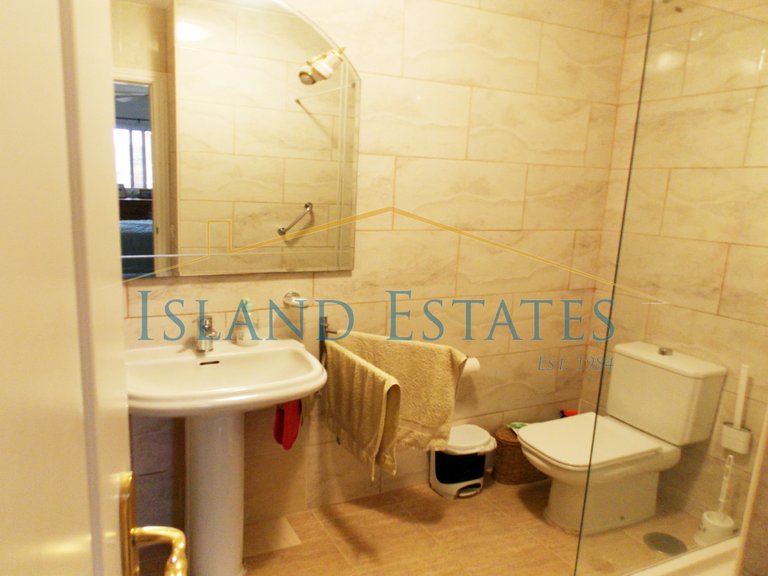 3 Bedroom Apartment in Costa Del Silencio with Panoramic Views 12