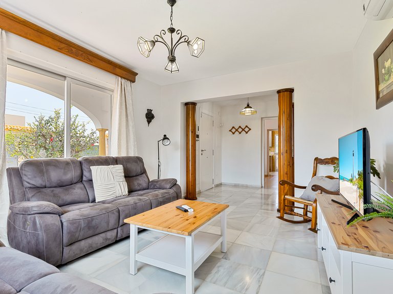 Detached villa in San Pedro 6