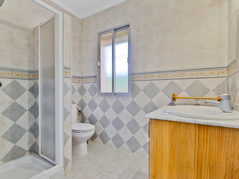 Detached villa in San Pedro 14