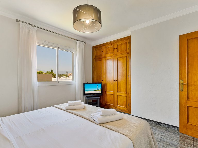 Detached villa in San Pedro 10