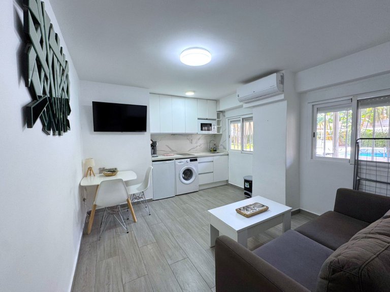 For Sale: A Studio Apartment Levante Beach, Benidorm 14